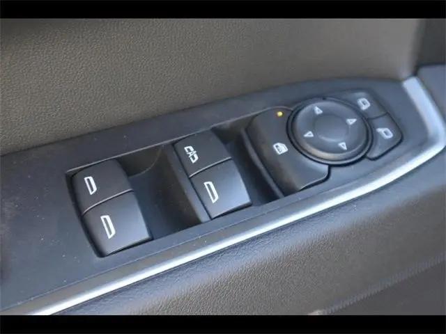 2025 GMC Sierra 1500 4WD Double Cab Standard Box Elevation with 3SB