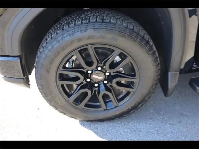 2025 GMC Sierra 1500 4WD Double Cab Standard Box Elevation with 3SB