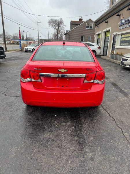 2014 Chevrolet Cruze LS Auto
