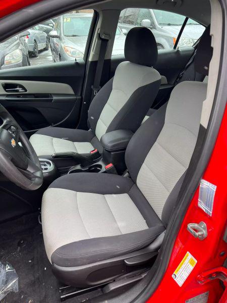 2014 Chevrolet Cruze LS Auto