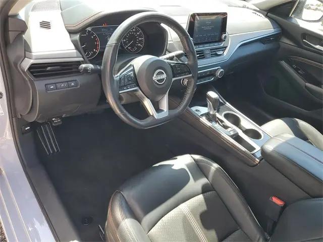 2023 Nissan Altima SR FWD