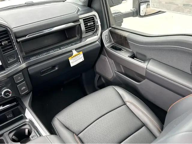 2025 Ford F-250 LARIAT
