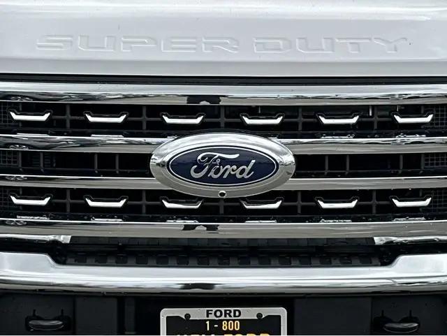 2025 Ford F-250 LARIAT