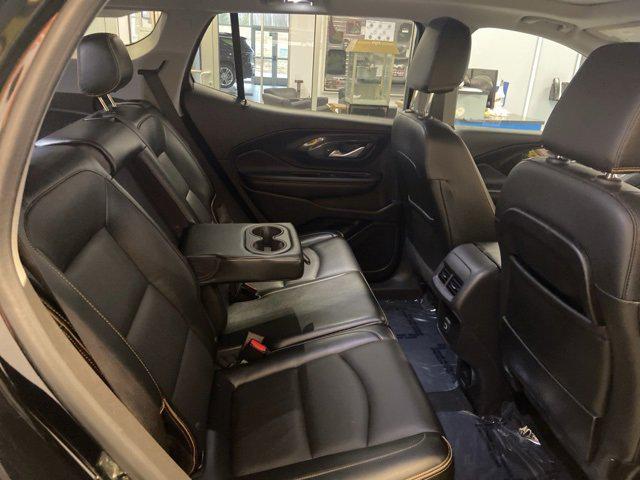 2022 GMC Terrain AWD AT4