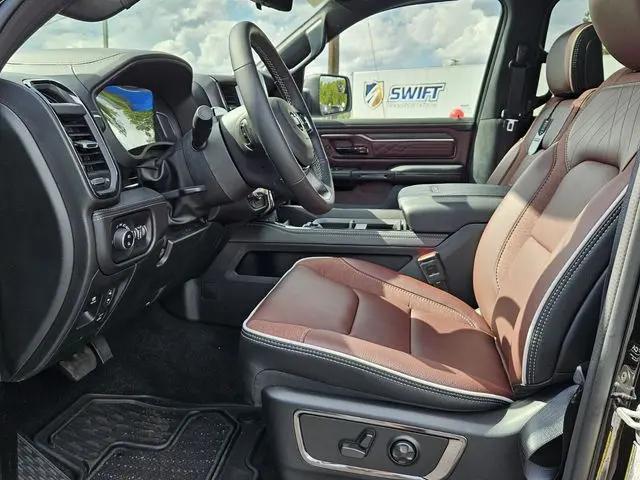 2025 Ram 1500 Limited Crew Cab 4x4 5'7" Box