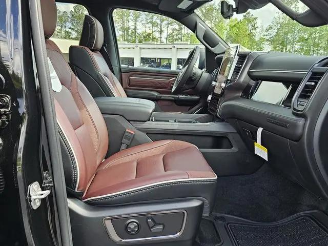 2025 Ram 1500 Limited Crew Cab 4x4 5'7" Box