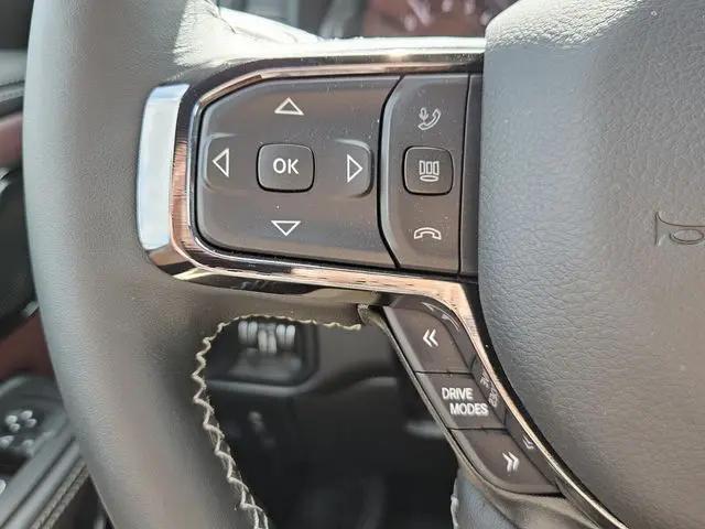 2025 Ram 1500 Limited Crew Cab 4x4 5'7" Box