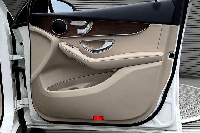 2022 Mercedes-Benz GLC 4MATIC SUV