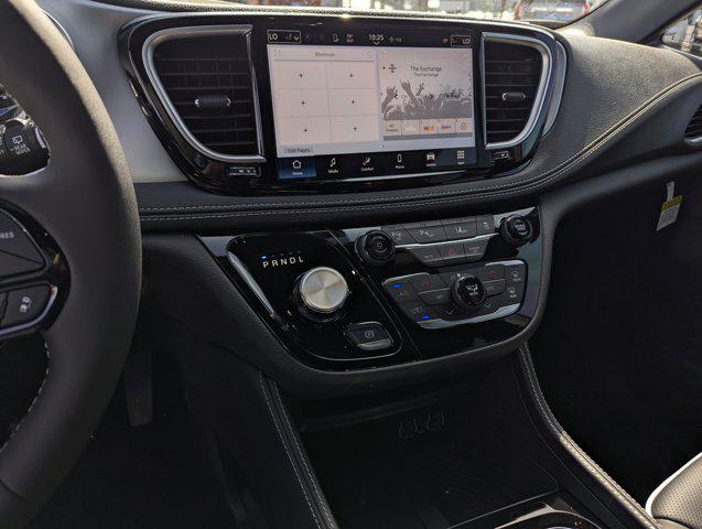 New 2025 Chrysler Pacifica Hybrid For Sale in Tucson, AZ