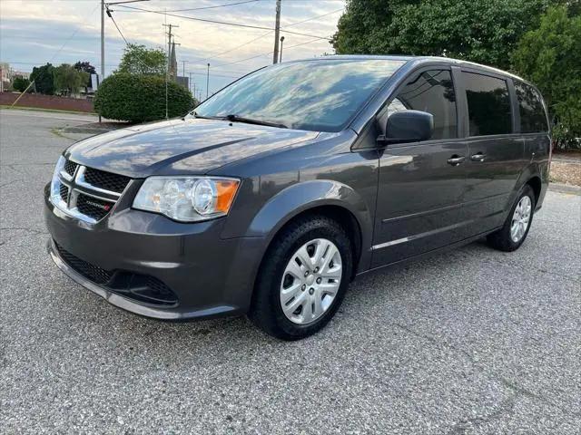 2017 Dodge Grand Caravan SE for sale in Madison Heights, MI