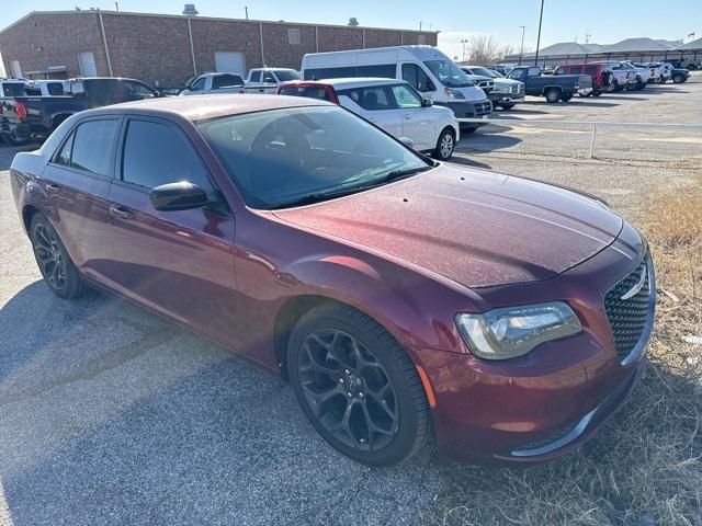 2019 Chrysler 300 Touring