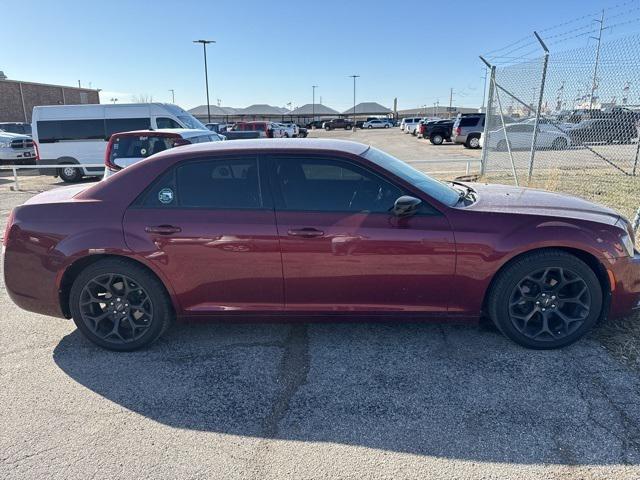 2019 Chrysler 300 Touring