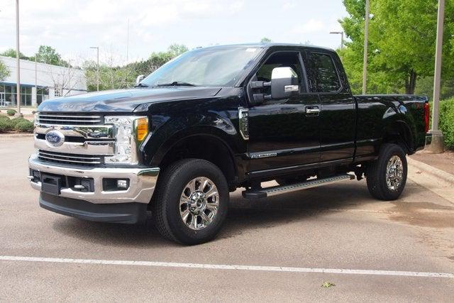 2017 Ford F-250 LARIAT