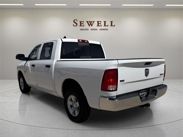 2023 RAM 1500 Classic SLT Crew Cab 4x4 57 Box