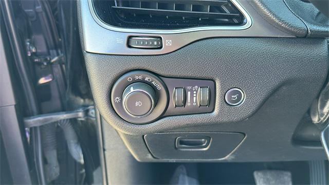Used 2019 Jeep Cherokee For Sale in Waterford Twp, MI