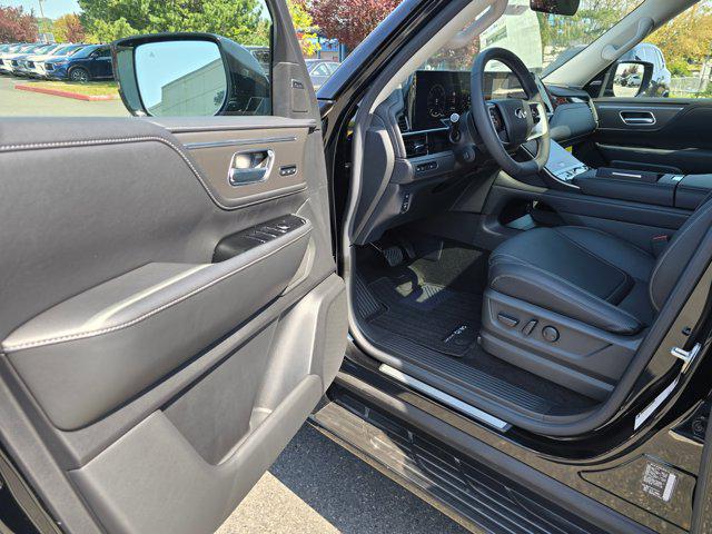 2025 INFINITI QX80 PURE AWD