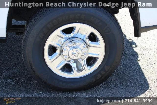 2021 Ram 3500 Big Horn Crew Cab 4x4 8 Box