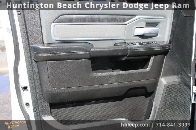 2021 Ram 3500 Big Horn Crew Cab 4x4 8 Box
