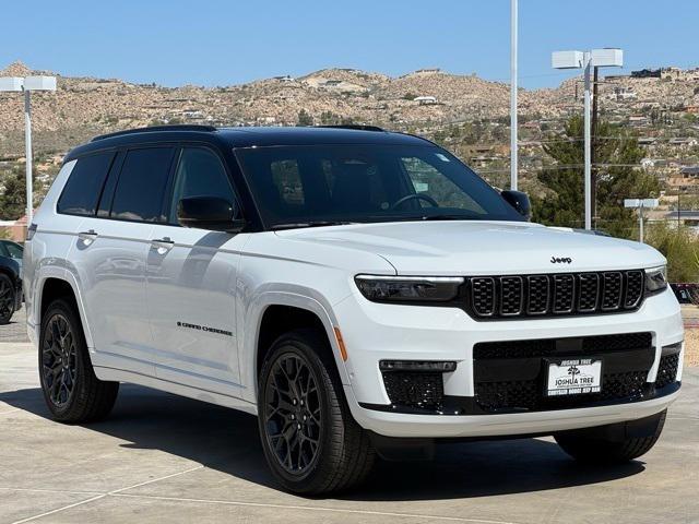 2025 Jeep Grand Cherokee GRAND CHEROKEE L SUMMIT 4X4