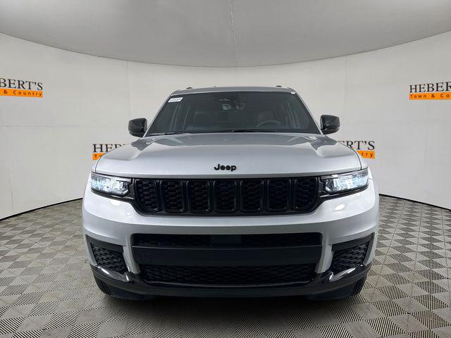 2025 Jeep Grand Cherokee GRAND CHEROKEE L ALTITUDE X 4X2