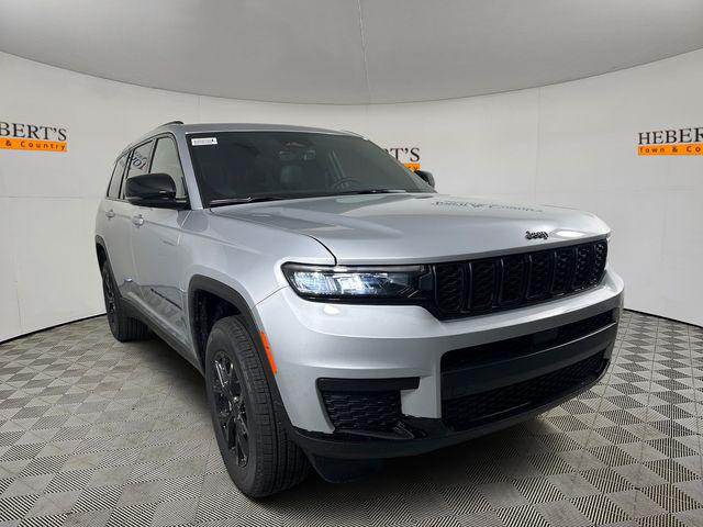 2025 Jeep Grand Cherokee GRAND CHEROKEE L ALTITUDE X 4X2