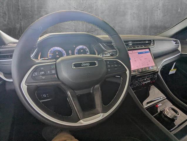 2025 Jeep Grand Cherokee GRAND CHEROKEE L LIMITED 4X2
