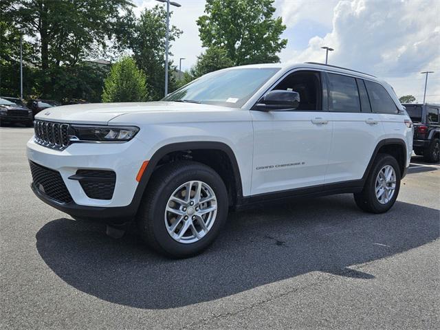 2025 Jeep Grand Cherokee GRAND CHEROKEE LAREDO X 4X2