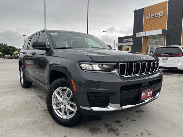 2025 Jeep Grand Cherokee GRAND CHEROKEE L LAREDO X 4X2