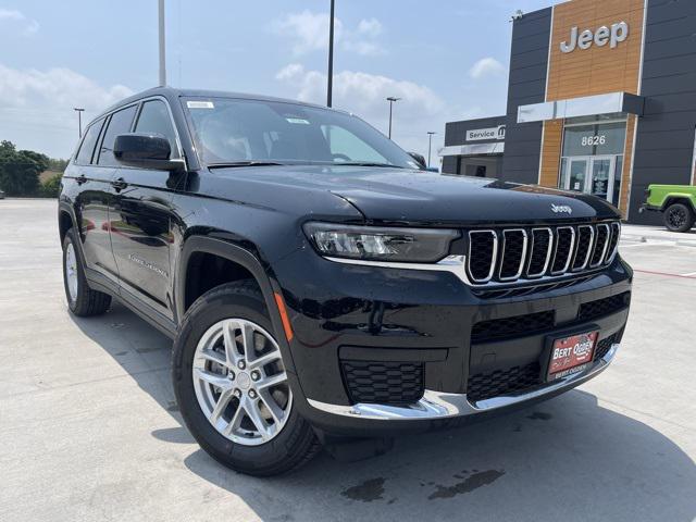 2025 Jeep Grand Cherokee GRAND CHEROKEE L LAREDO X 4X2