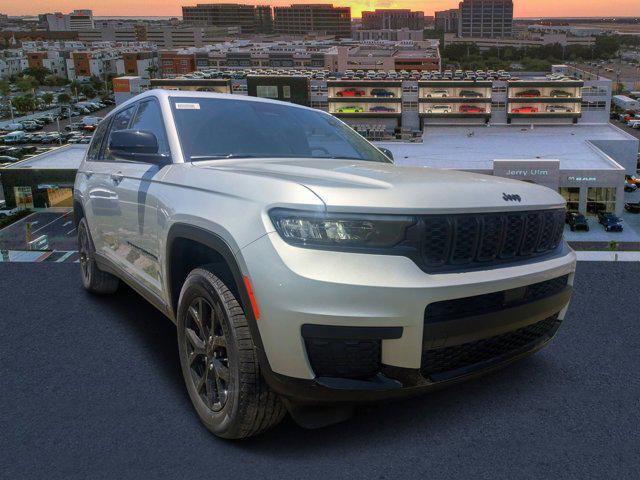2025 Jeep Grand Cherokee GRAND CHEROKEE L ALTITUDE 4X2