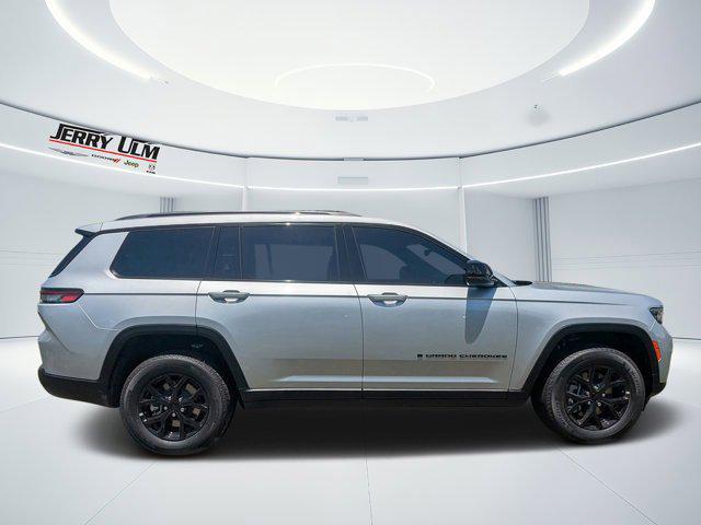 2025 Jeep Grand Cherokee GRAND CHEROKEE L ALTITUDE 4X2
