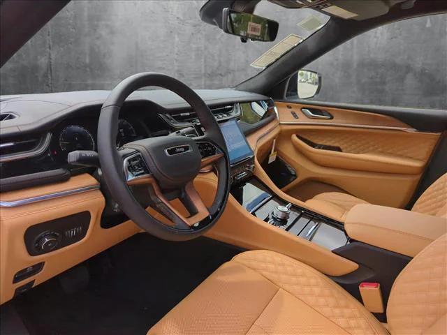 2025 Jeep Grand Cherokee GRAND CHEROKEE SUMMIT RESERVE 4X4