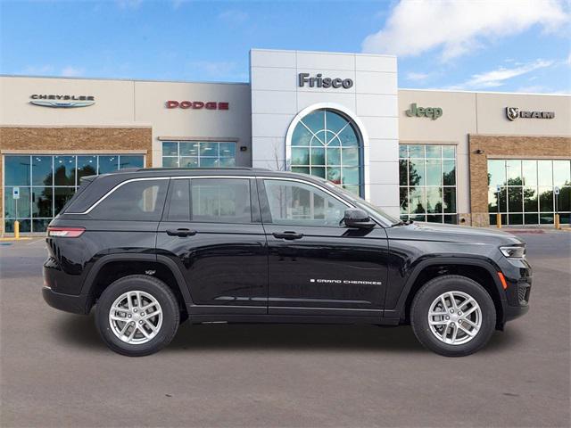 2025 Jeep Grand Cherokee GRAND CHEROKEE LAREDO X 4X2
