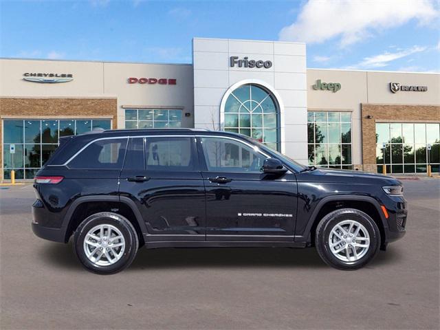 2025 Jeep Grand Cherokee GRAND CHEROKEE LAREDO X 4X2