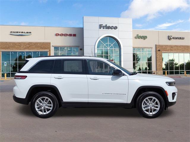 2025 Jeep Grand Cherokee GRAND CHEROKEE LAREDO X 4X2