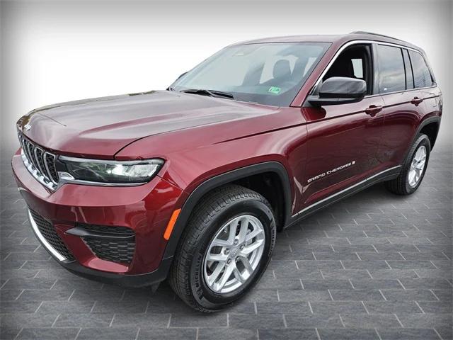 2025 Jeep Grand Cherokee GRAND CHEROKEE LAREDO X 4X2