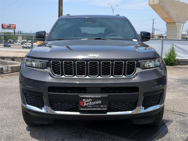 2025 Jeep Grand Cherokee GRAND CHEROKEE L LAREDO X 4X2