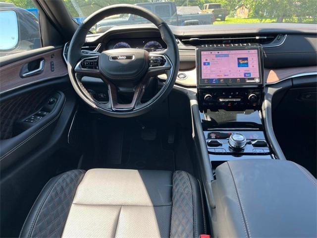 2025 Jeep Grand Cherokee GRAND CHEROKEE L SUMMIT 4X4