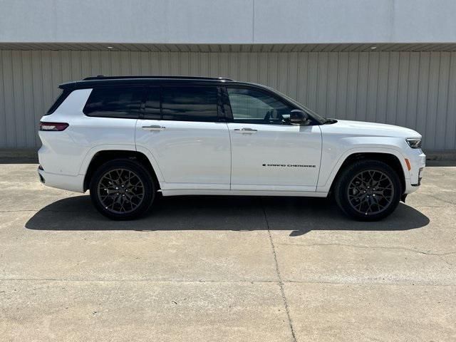 2025 Jeep Grand Cherokee GRAND CHEROKEE L SUMMIT RESERVE 4X4