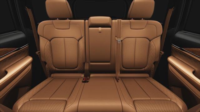 2025 Jeep Grand Cherokee GRAND CHEROKEE SUMMIT RESERVE 4X4