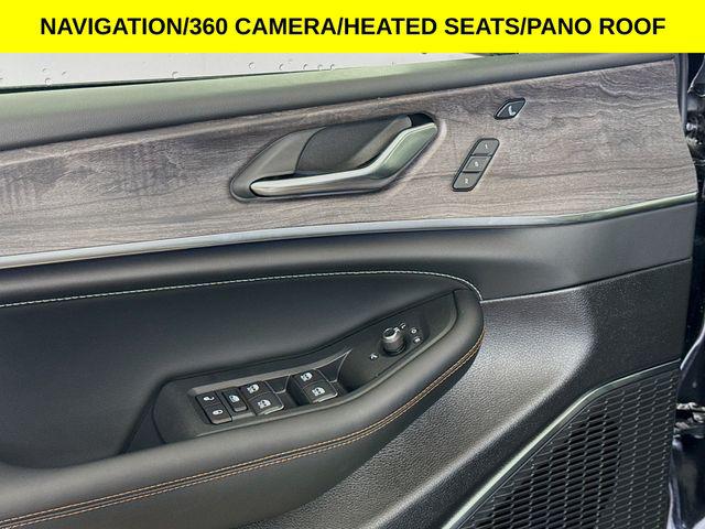 2025 Jeep Grand Cherokee GRAND CHEROKEE OVERLAND 4X4