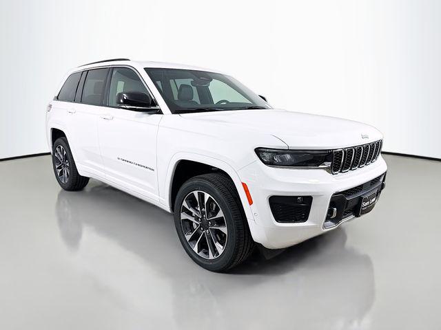 2025 Jeep Grand Cherokee GRAND CHEROKEE OVERLAND 4X4