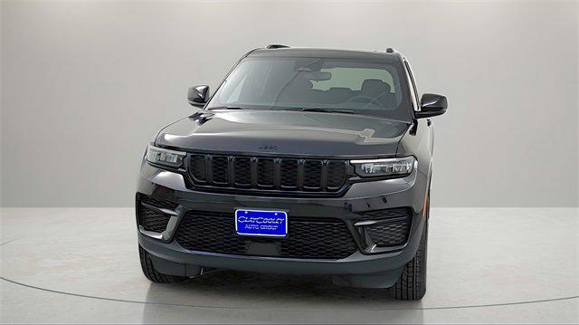 2025 Jeep Grand Cherokee GRAND CHEROKEE ALTITUDE 4X2