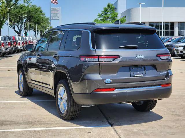2025 Jeep Grand Cherokee GRAND CHEROKEE L LAREDO X 4X2