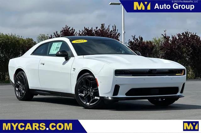 2025 Dodge Charger CHARGER 2-DOOR DAYTONA R/T AWD