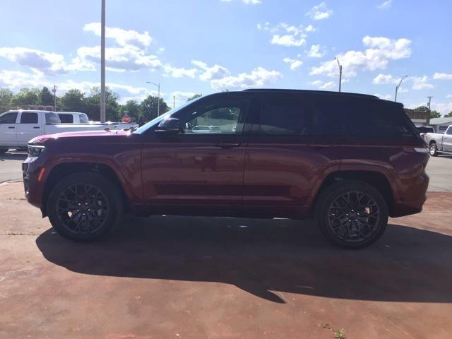 2025 Jeep Grand Cherokee GRAND CHEROKEE SUMMIT RESERVE 4X4
