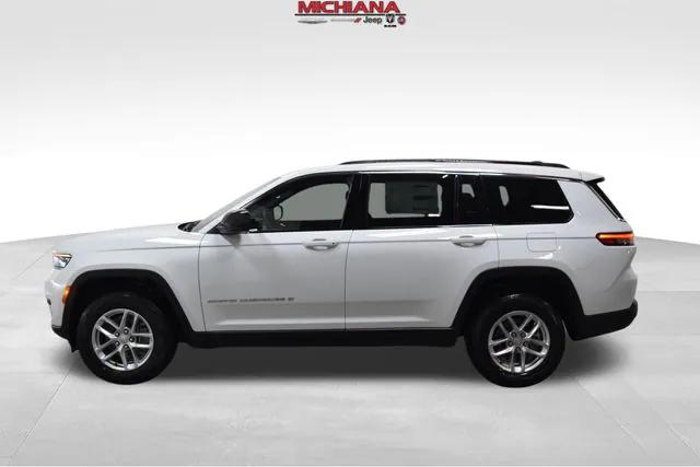 2025 Jeep Grand Cherokee GRAND CHEROKEE L LAREDO X 4X4