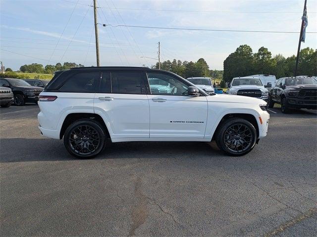 2025 Jeep Grand Cherokee GRAND CHEROKEE SUMMIT RESERVE 4X4