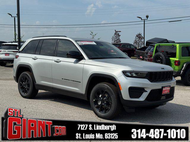 2025 Jeep Grand Cherokee GRAND CHEROKEE ALTITUDE 4X4