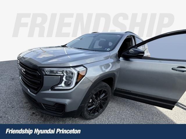 2024 GMC Terrain AWD SLE